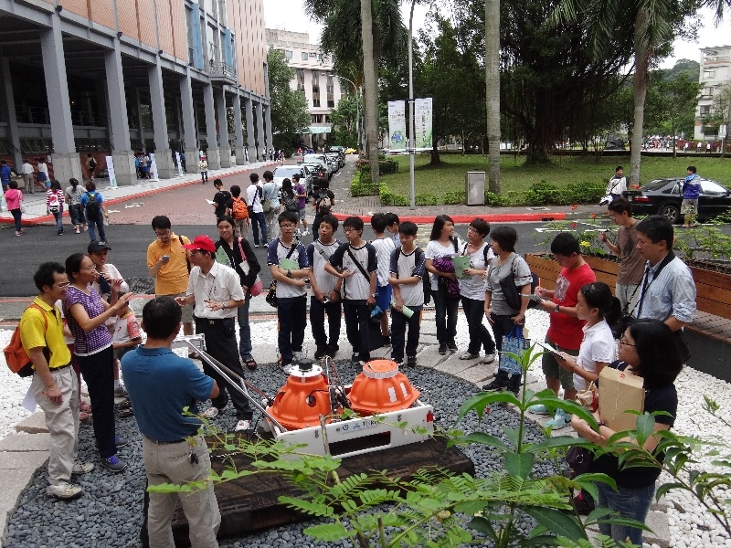 2012-10-27 Academia Sinica Open House