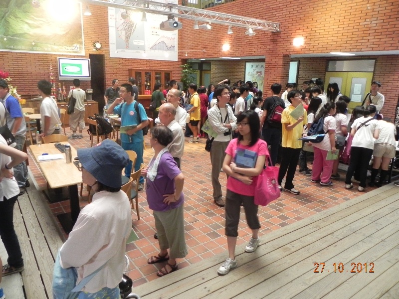 2012-10-27 Academia Sinica Open House