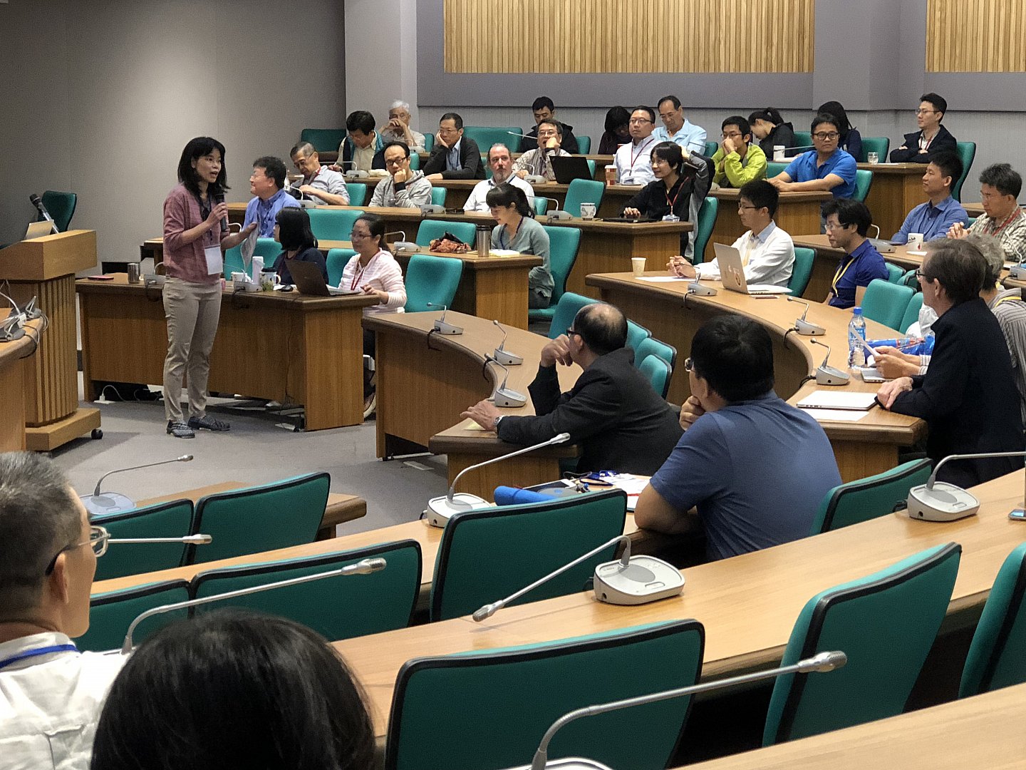 2018-11-02 "Earth Sciences in Next Decades: Challenges and New Horizons" workshop
